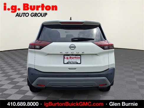 Used 2022 Nissan Rogue S image 5