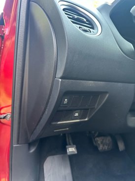 Used 2014 Nissan Pathfinder SV image 37
