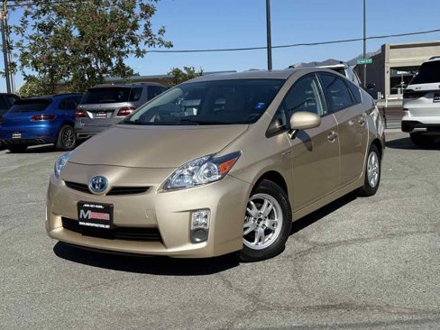Used 2011 Toyota Prius Three image 3