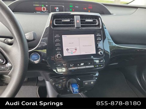 Used 2020 Toyota Prius LE image 16