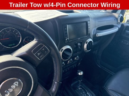 Used 2015 Jeep Wrangler Unlimited Sahara w/ Connectivity Group image 16