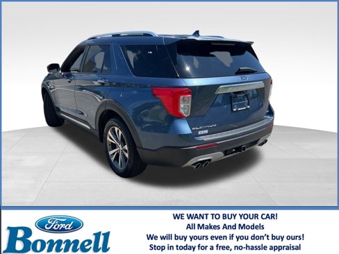 Used 2020 Ford Explorer Platinum w/ Premium Technology Package image 3