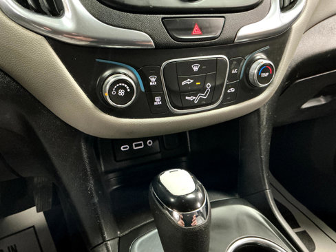 Used 2020 Chevrolet Equinox LT image 11
