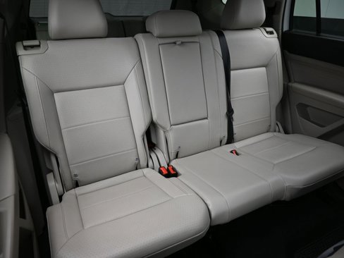 Used 2022 Volkswagen Atlas SE image 33