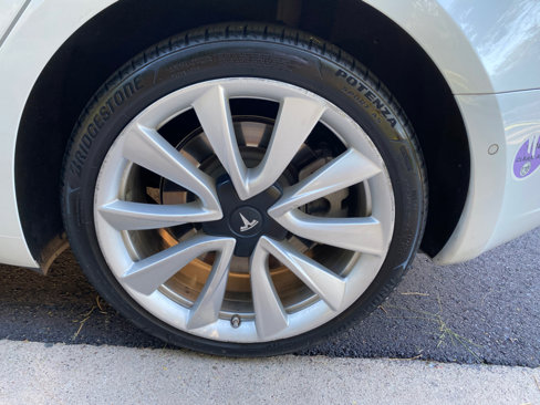 Used 2018 Tesla Model 3 Long Range image 17