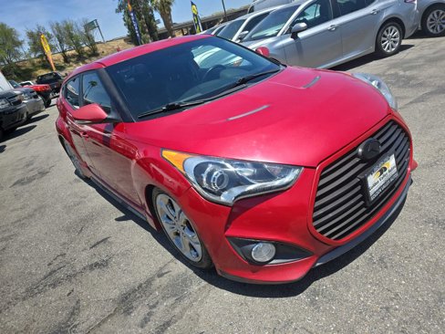Used 2013 Hyundai Veloster Turbo image 4