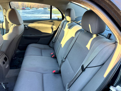 Used 2011 Chevrolet Malibu LT w/ Power Convenience Package image 38
