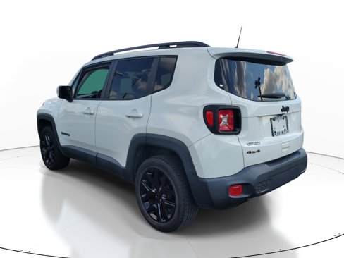 Used 2019 Jeep Renegade Altitude w/ Quick Order Package 2XM image 6