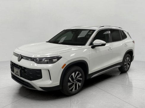 New 2025 Volkswagen Tiguan S image 8