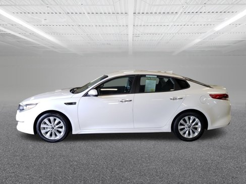Used 2018 Kia Optima LX w/ 17" Alloy Wheels Package image 1