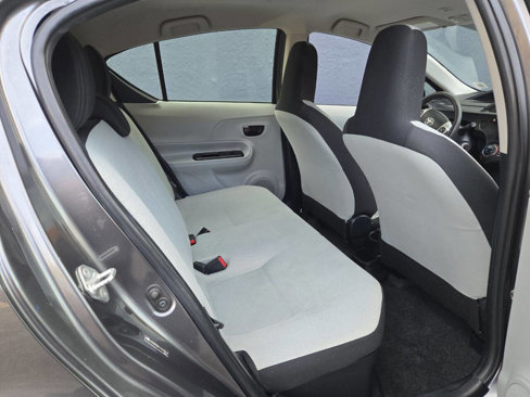 Used 2012 Toyota Prius C Two image 10
