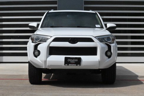 Used 2017 Toyota 4Runner SR5 image 3