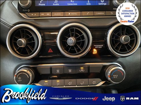 Used 2022 Nissan Sentra SV image 22