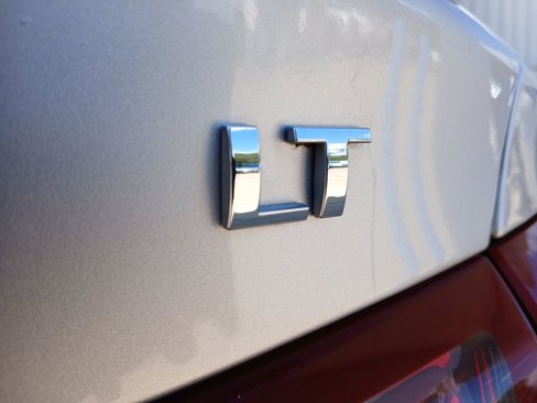 Used 2020 Chevrolet Malibu LT image 20