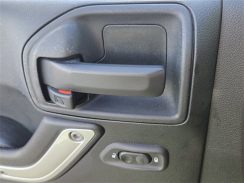 Used 2016 Jeep Wrangler Unlimited Rubicon image 28