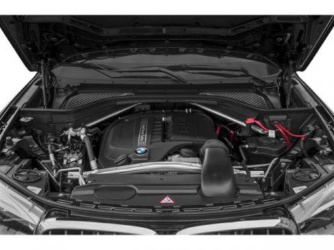 Used 2015 BMW X5 xDrive35d image 17