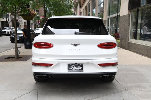 Used 2022 Bentley Bentayga image 5