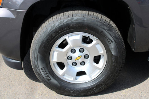 Used 2010 Chevrolet Suburban LT image 20