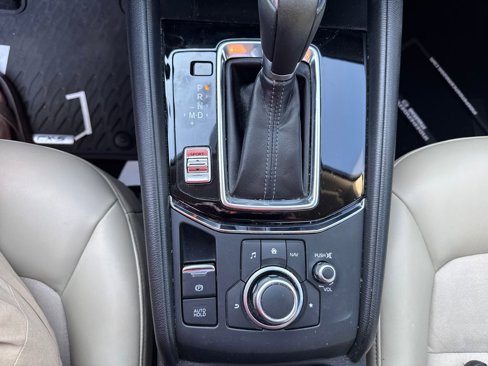 Used 2018 MAZDA CX-5 Touring w/ Preferred Equipment Package image 24