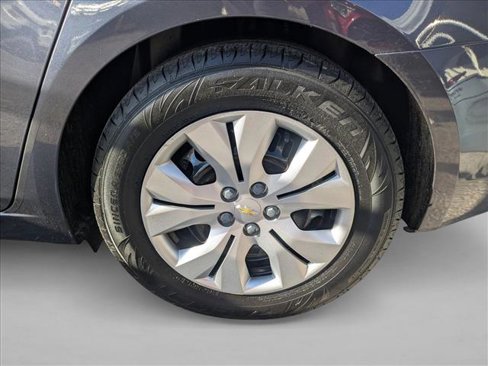 Used 2014 Chevrolet Cruze LS image 22