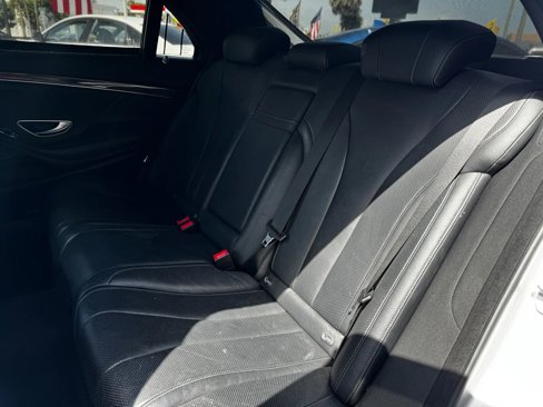Used 2014 Mercedes-Benz S 550 Sedan image 28