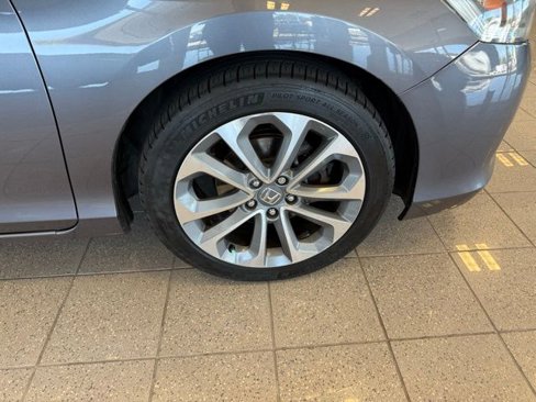 Used 2014 Honda Accord Sport image 10