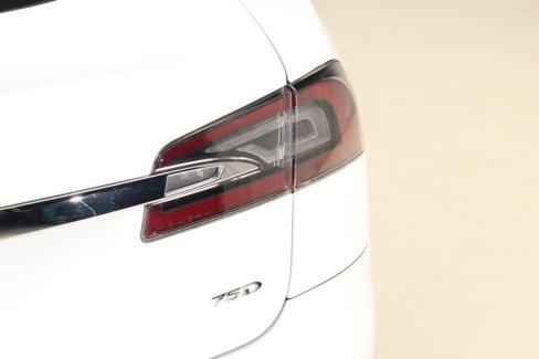 Used 2016 Tesla Model S 75D image 17
