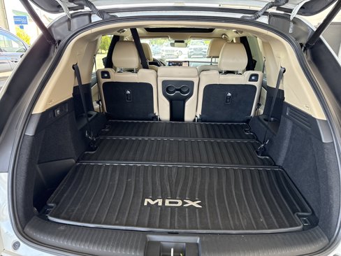 Used 2022 Acura MDX FWD w/ Technology Package image 9