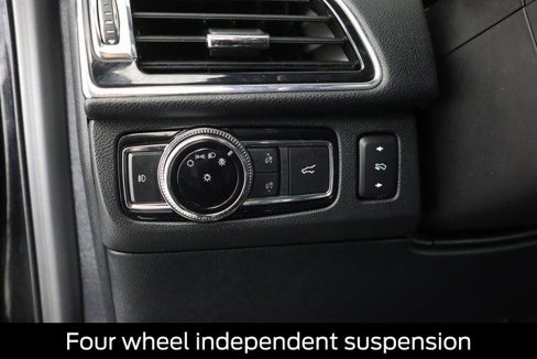 Used 2018 Lincoln Navigator Reserve w/ Technology Package image 40