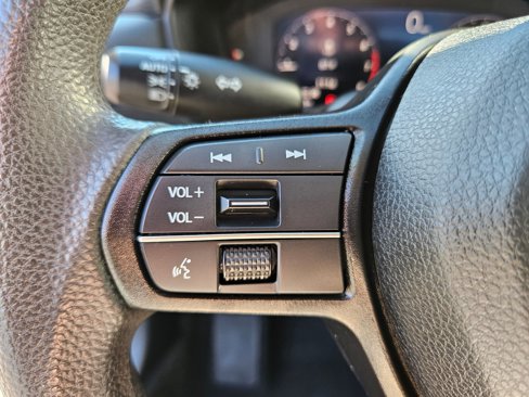 Used 2023 Honda Accord EX image 20