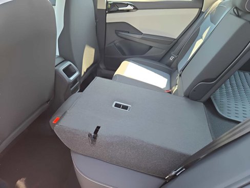 New 2025 Volkswagen Taos S image 31