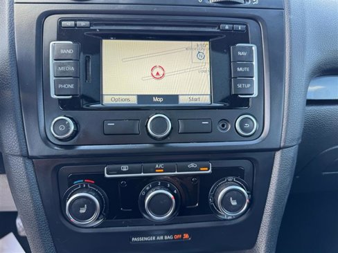 Used 2013 Volkswagen Jetta TDI image 11