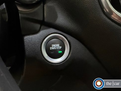 Used 2018 Chevrolet Equinox LT w/ Sun & Infotainment Package image 24