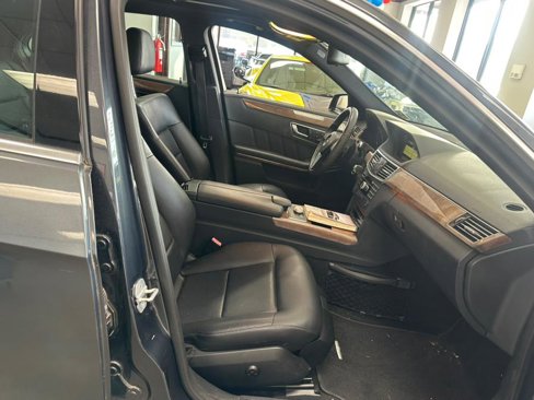 Used 2012 Mercedes-Benz E 350 4MATIC Sedan image 24