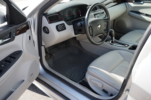 Used 2012 Chevrolet Impala LTZ image 13