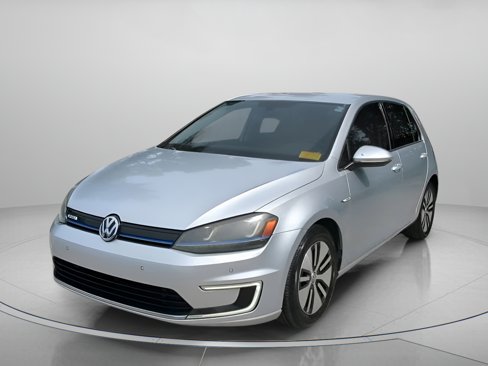 Used 2016 Volkswagen e-Golf SEL Premium image 10