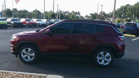 Used 2021 Jeep Compass Latitude image 16