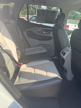 Used 2022 GMC Terrain SLT image 15