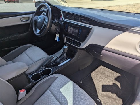 Used 2018 Toyota Corolla LE image 13