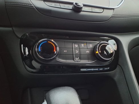 Used 2022 Buick Encore GX Preferred image 12