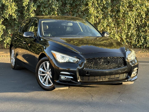 Used 2017 INFINITI Q50 2.0t w/ Moonroof Package image 1
