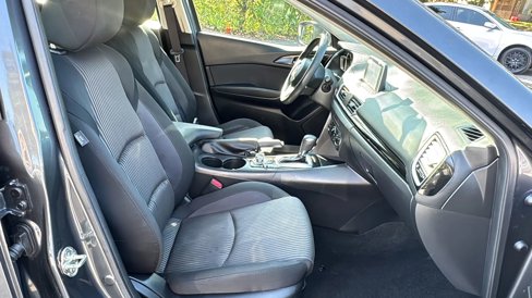 Used 2016 MAZDA MAZDA3 i Sport w/ Preferred Equipment Package image 12