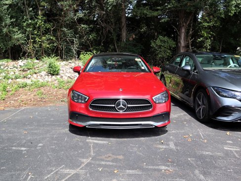 Used 2021 Mercedes-Benz E 450 Coupe image 2