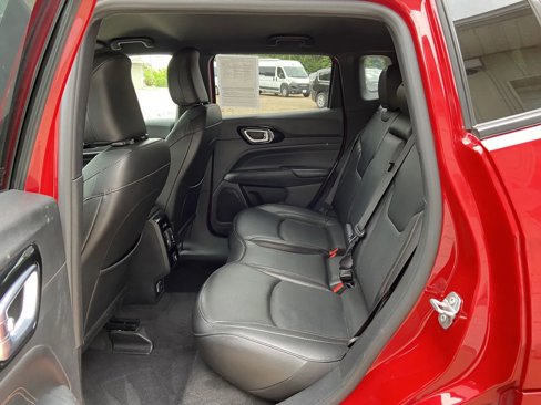 Used 2023 Jeep Compass Limited image 9