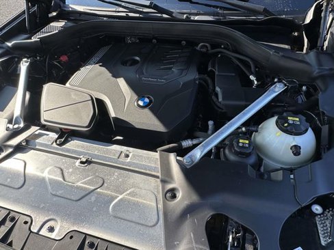 Certified 2023 BMW X4 xDrive30i w/ Convenience Package image 17