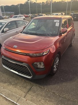 Used 2021 Kia Soul LX image 1