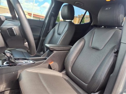 Used 2024 Buick Encore GX Sport Touring w/ Comfort Package image 6