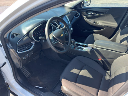 Used 2023 Chevrolet Malibu LT image 9