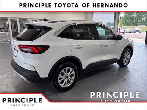 Used 2024 Ford Escape Active w/ Tech Pack #1 image 6
