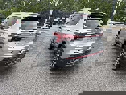 Used 2023 Hyundai Santa Fe SEL image 7